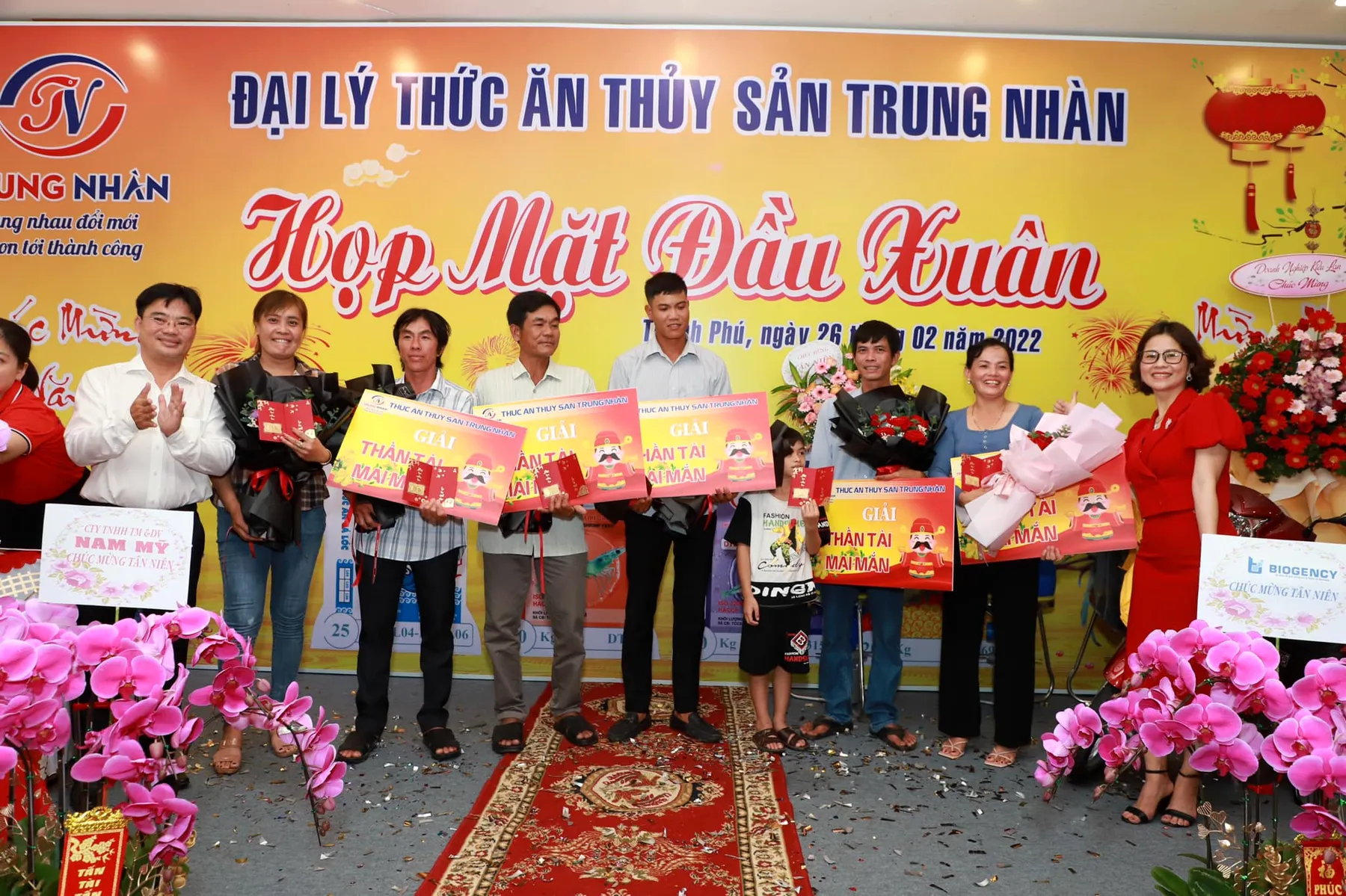 Họp mặt đầu xuân cùng khách hàng của Đại lý Trung Nhàn